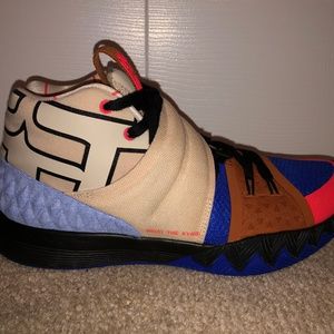 Kyrie "What The" S1 Hybrid (2017)